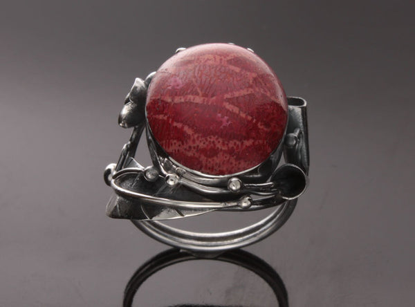 Red Coral Ornate Ring.
