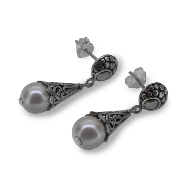 Pearl Trumpet Swinging Stud Earrings
